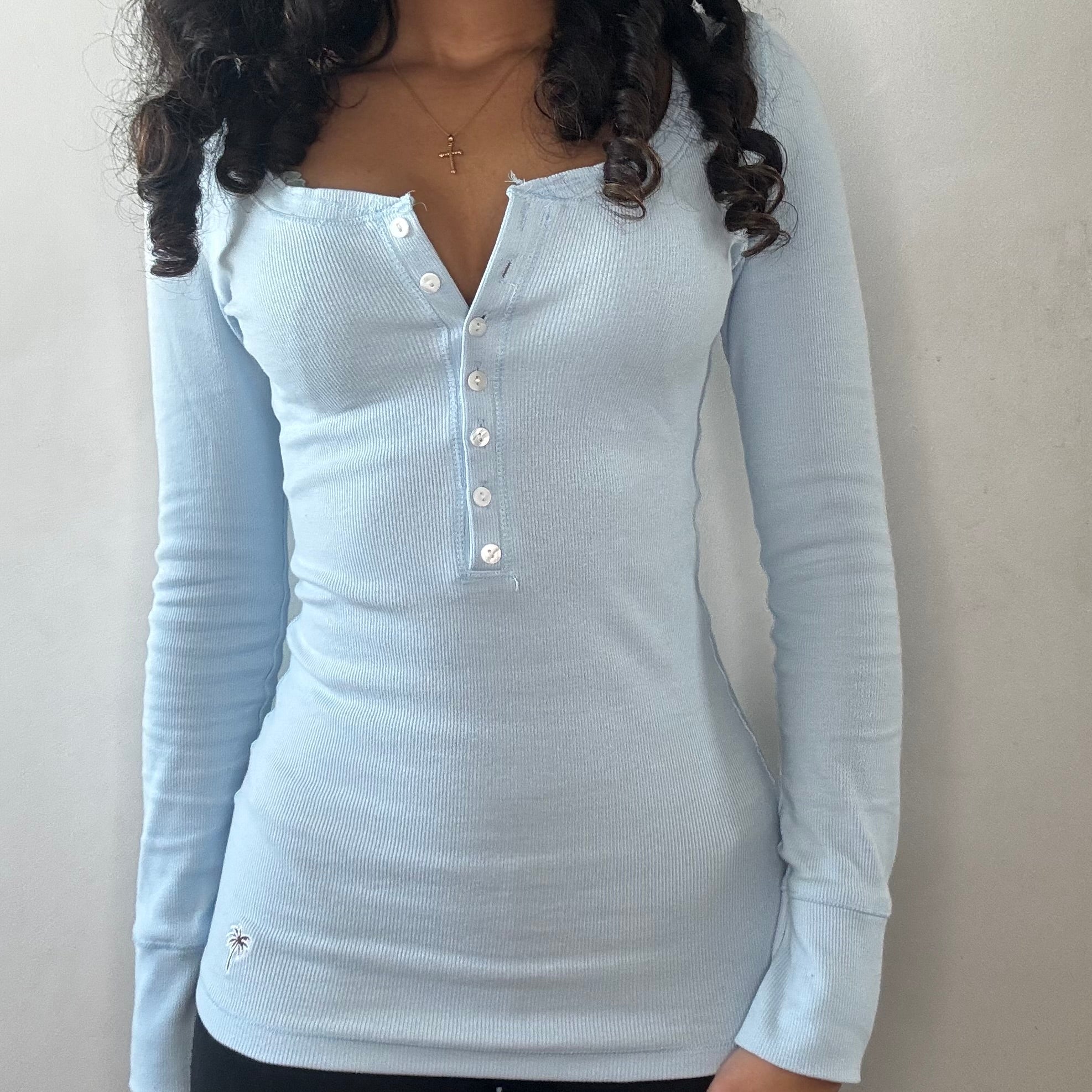 Original Slim Fit Long Sleeve Henley Button Up Top