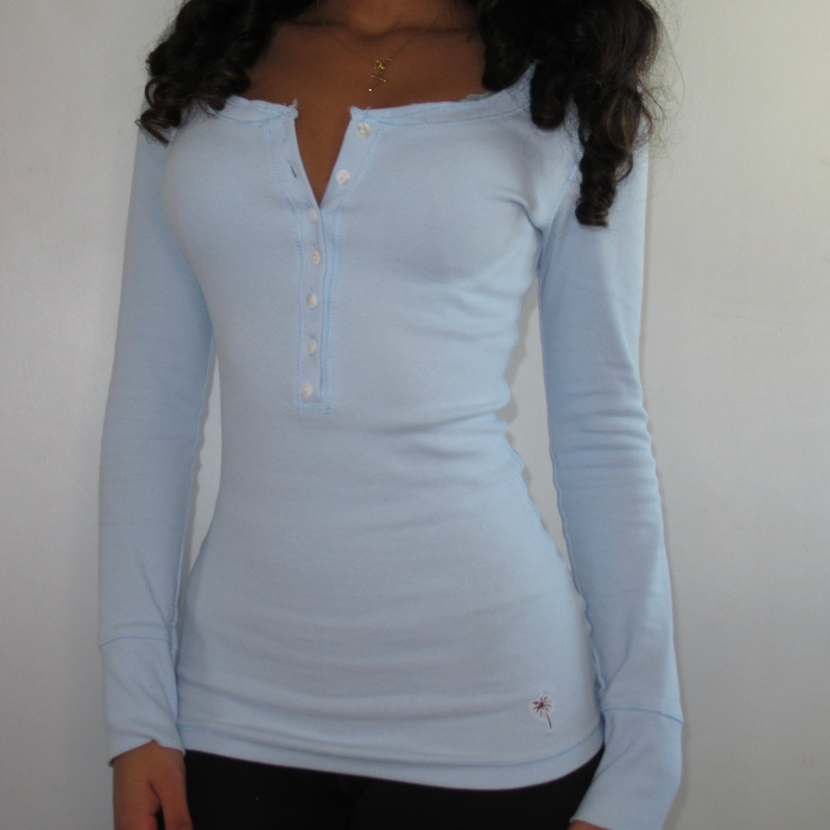 Original Slim Fit Long Sleeve Henley Button Up Top